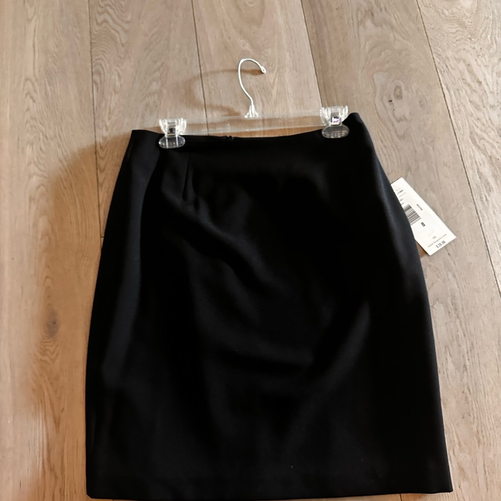 Elegant Black Women's Skirt